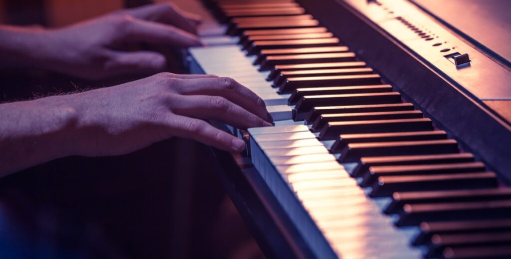Instrumenty muzyczne to nie tylko narzędzia pracy, ale często także cenne przedmioty o dużej wartości emocjonalnej i finansowej